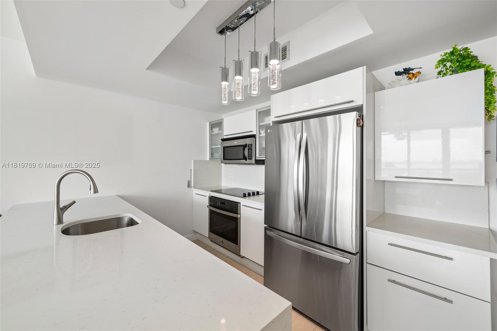 MARINABLUE CONDO - Residential Lease