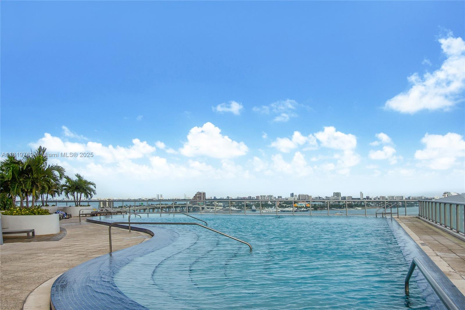 MARINABLUE CONDO - Residential Lease