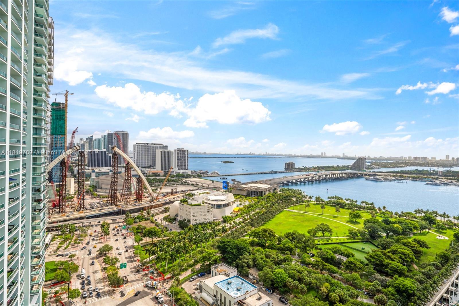 MARINABLUE CONDO - Residential Lease