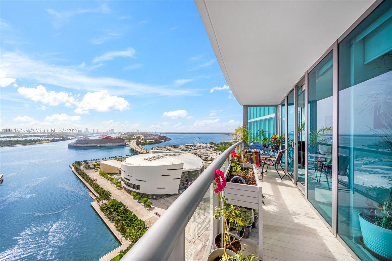 MARINABLUE CONDO - Residential Lease