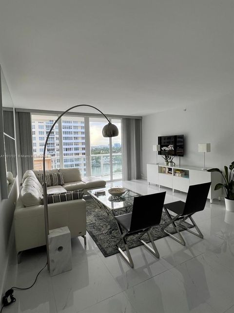 5601 Collins Ave 1115 Miami Beach FL 33140