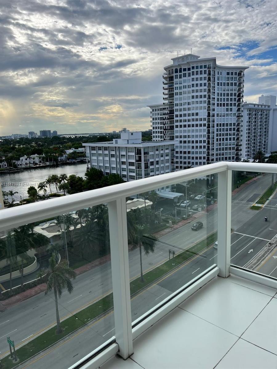 Beautiful remodeled apartment in Ocean front building located at Millionaire’s Row. 1 bed and 1.5 bath . Impact glass window. New AC in the unit 06.2024. Incredible Intercostal view. One valet parking covered spot. Beach chair’s services and barbecue area. Short terms rentals are allowed (minimum 30 days). Maintenance include A/C, cable, internet and water. Building has special assessments.