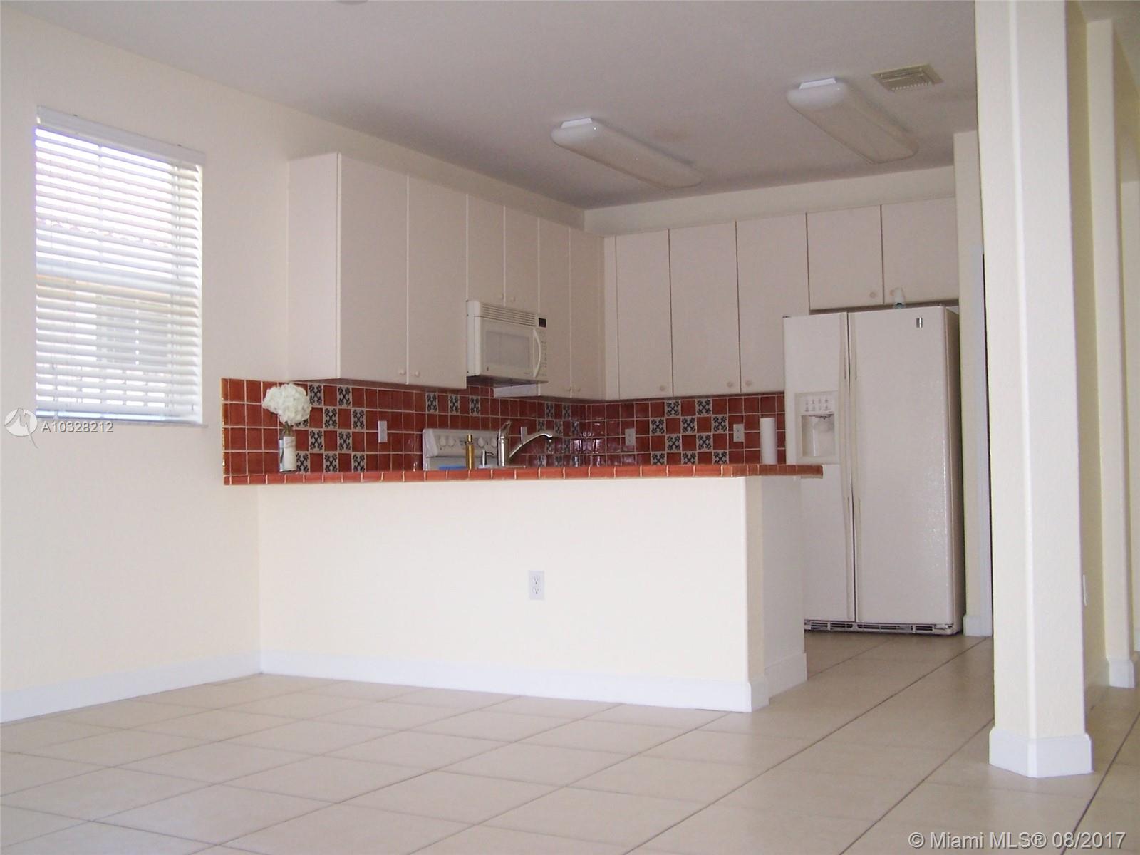 KENDALL BREEZE - Residential Lease