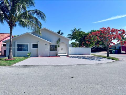 Single Family Residence in Miami FL 10011 7th St St.jpg