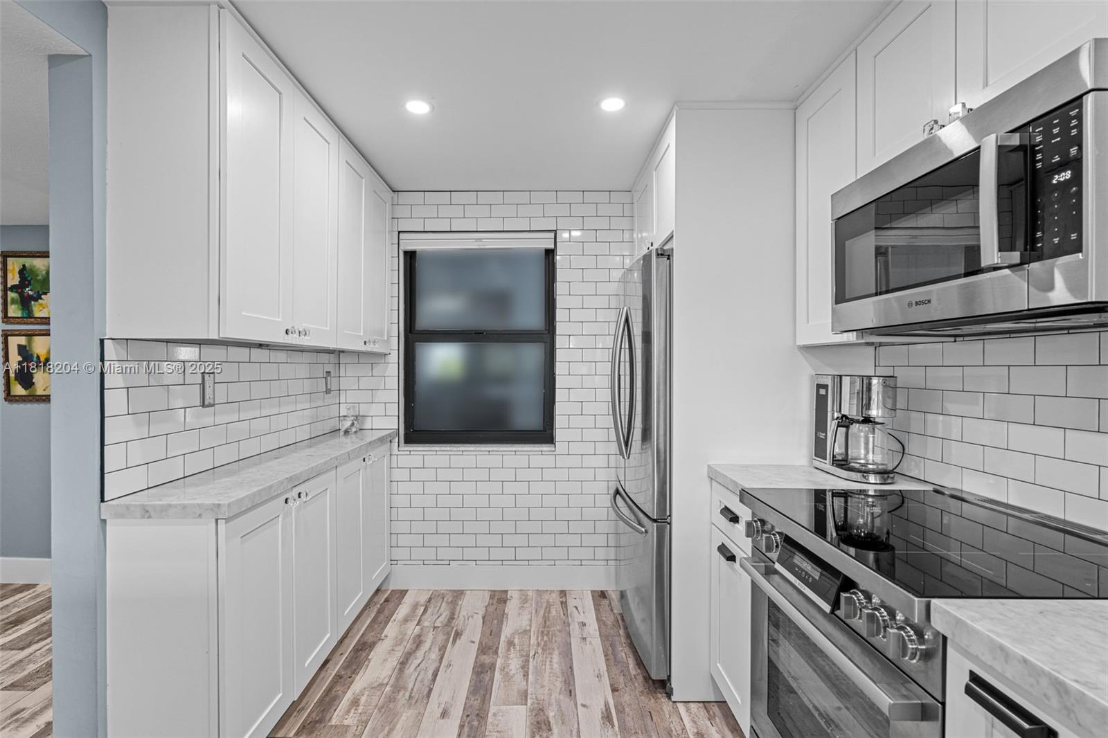 1401 N Riverside Dr 604