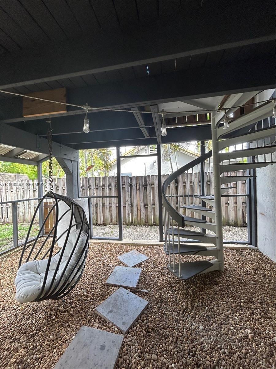 OAKLAND PARK SECOND ADD - Residential