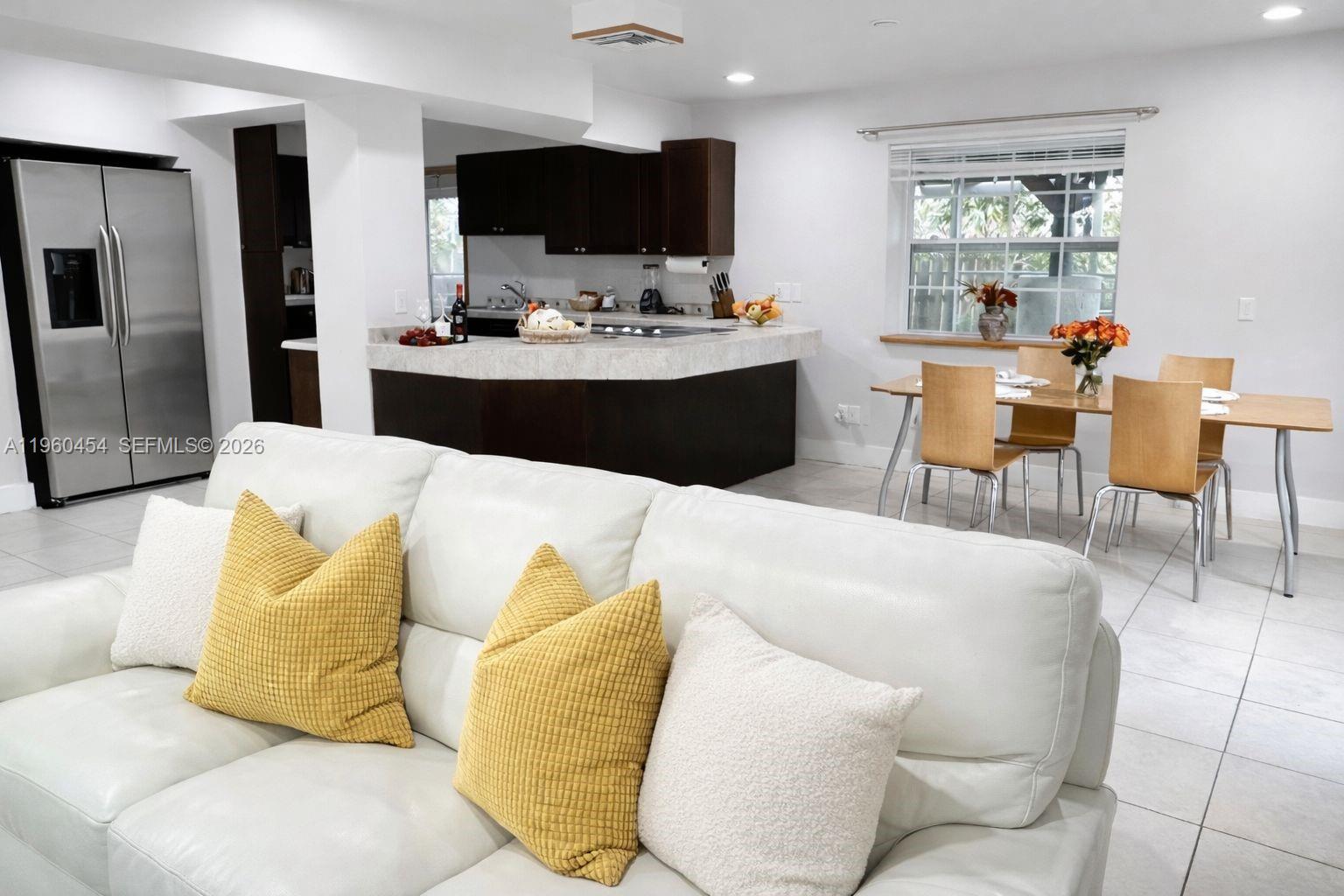 OAKLAND PARK SECOND ADD - Residential