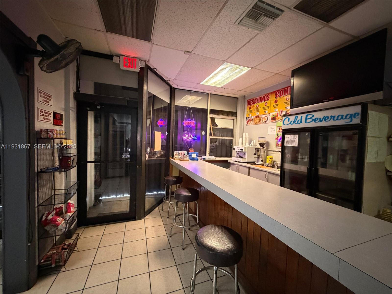 4700 NW 7th St unit 12-13