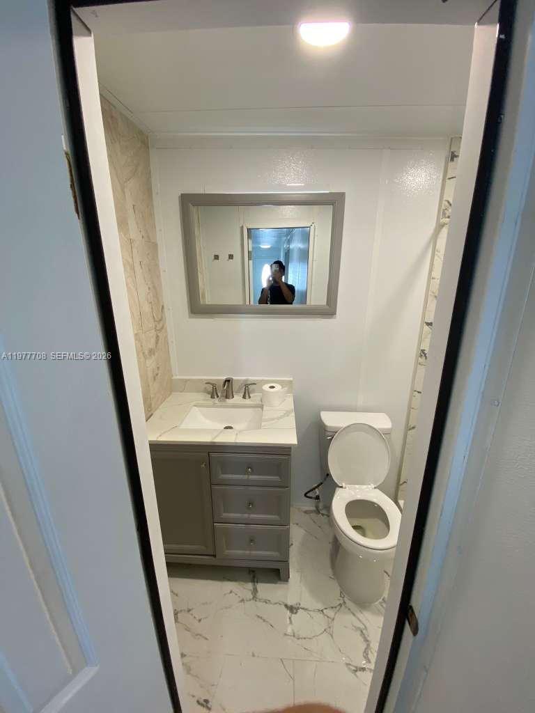 HERITAGE HOMES - Residential Lease