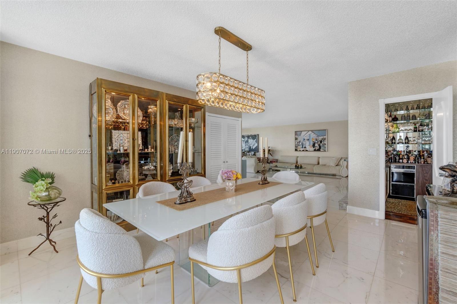 FIFTY SIX-SIXTY COLLINS A - Residential