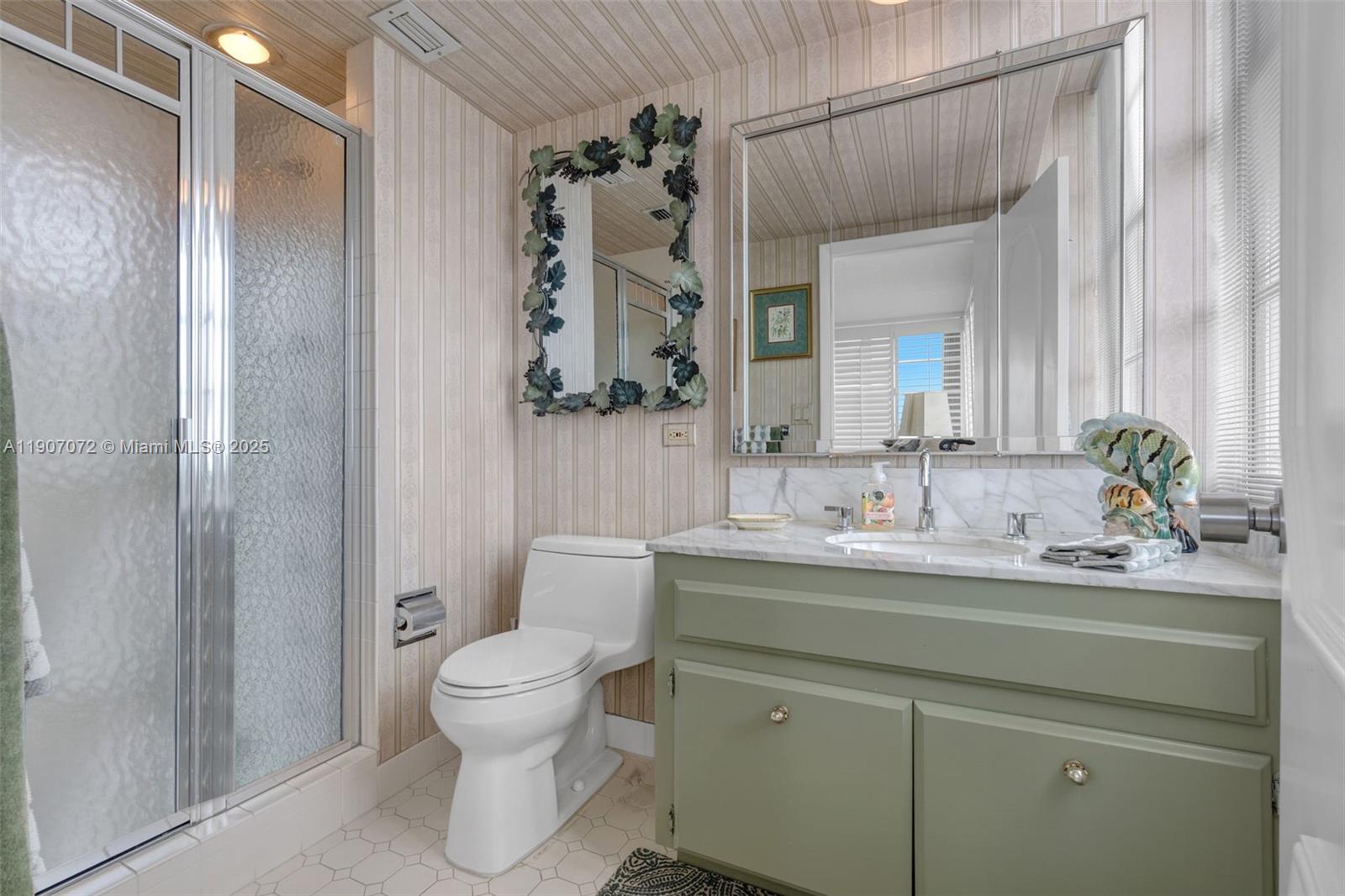 FIFTY SIX-SIXTY COLLINS A - Residential