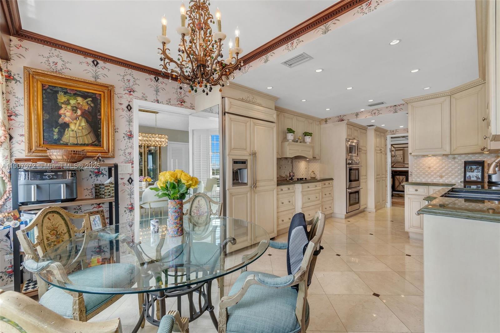 FIFTY SIX-SIXTY COLLINS A - Residential