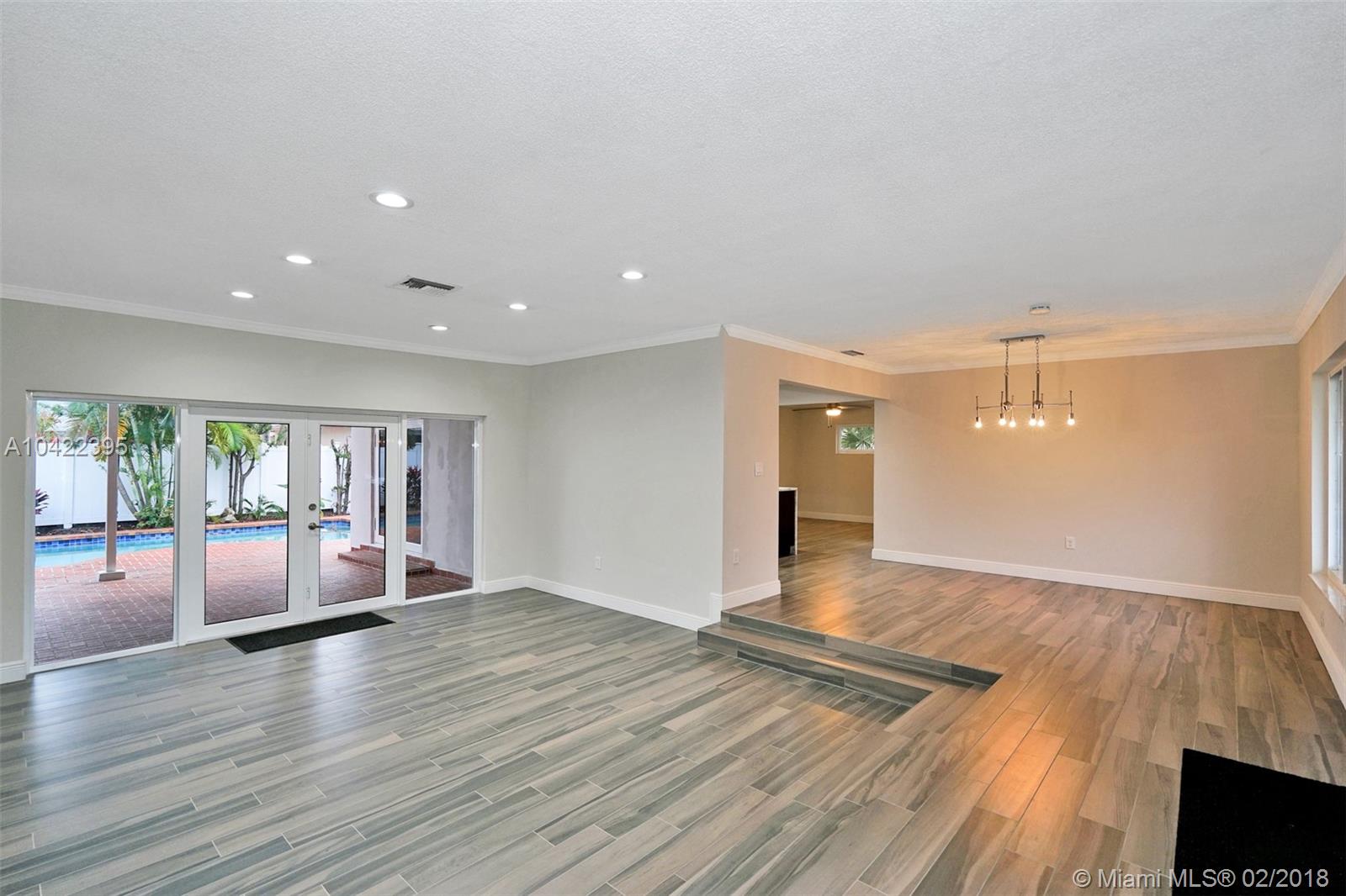 HIGHLAND GARDENS - Residential