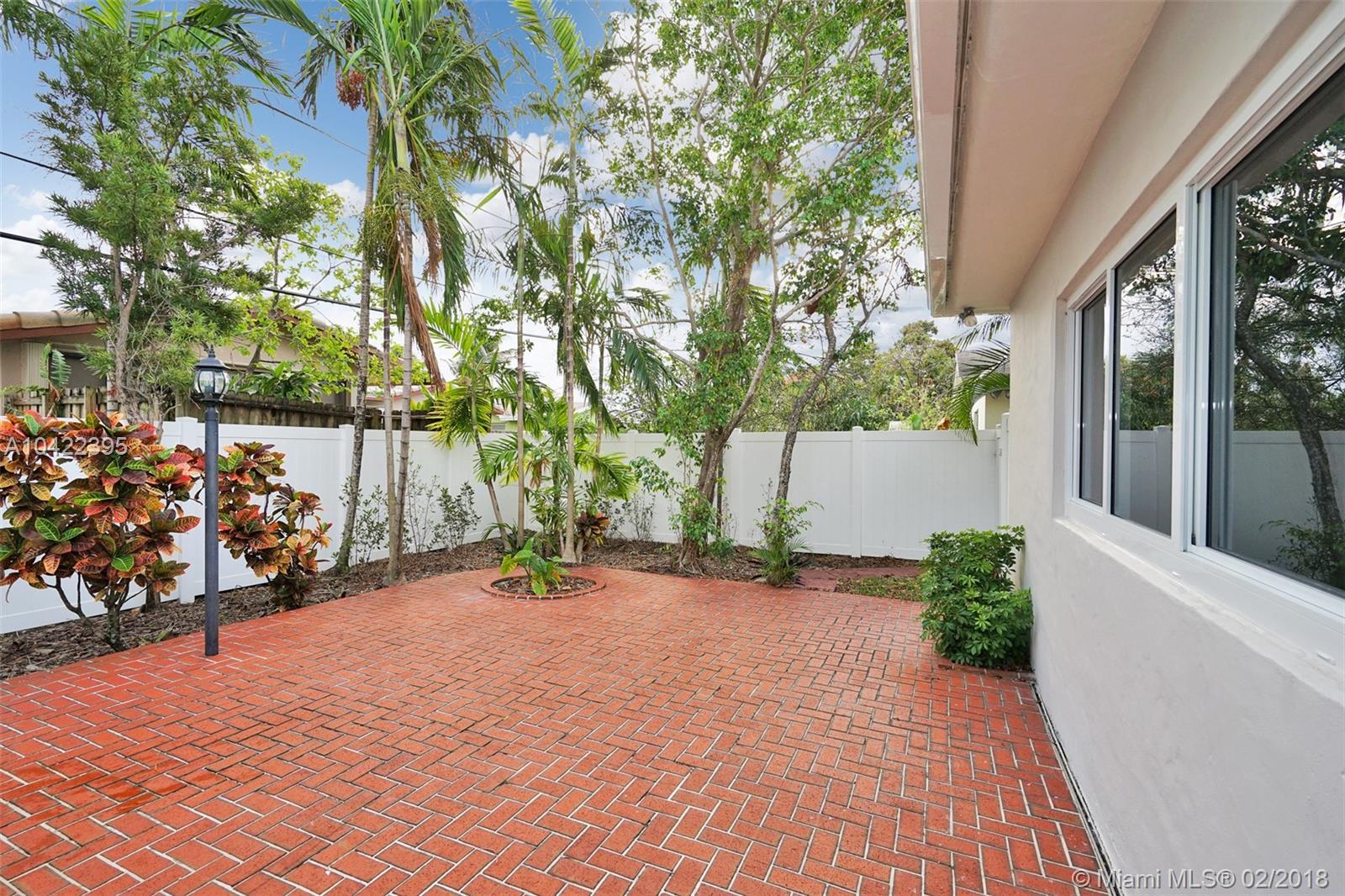 HIGHLAND GARDENS - Residential