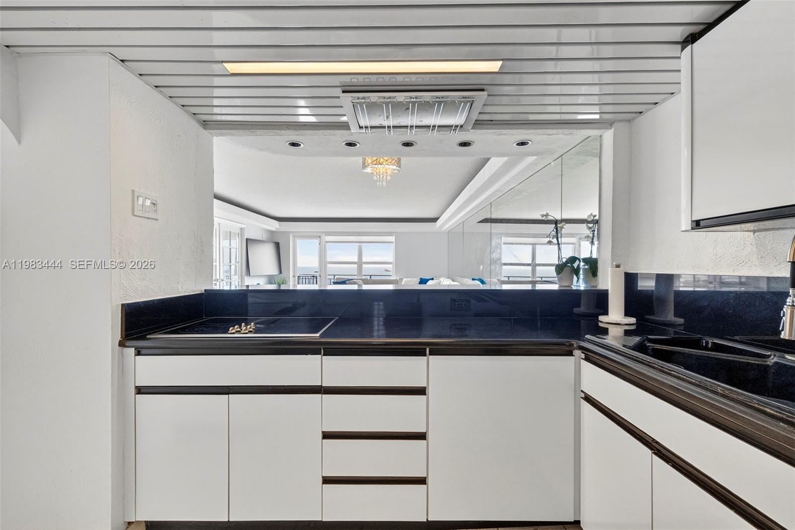 CARLTON TOWER CONDO - Residential Lease