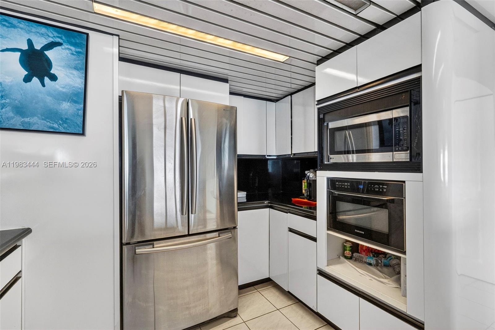 CARLTON TOWER CONDO - Residential Lease