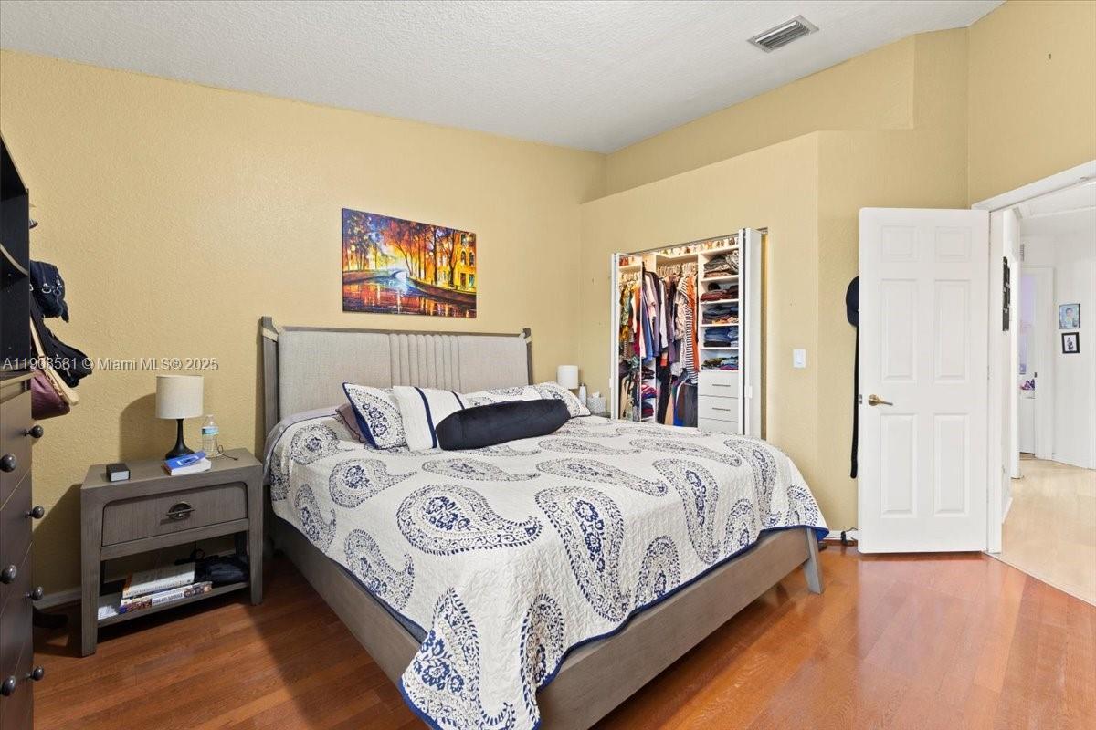 NEXT SUNRISE ENSEMBLE - Residential