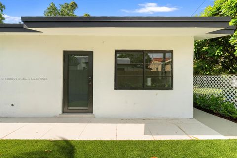 2442 SW 3rd St 3 Miami FL 33135