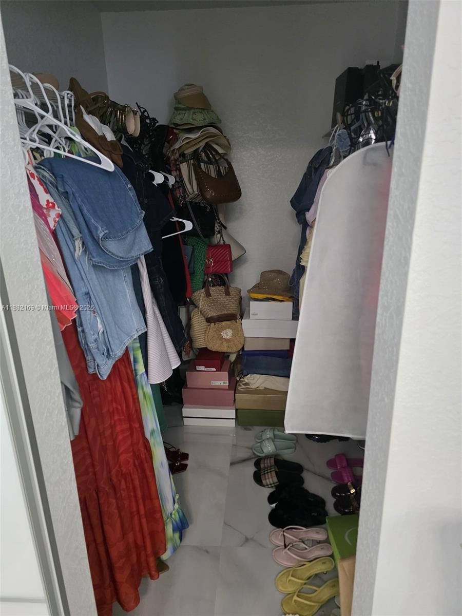 OAK PARK SEC 5 - Residential