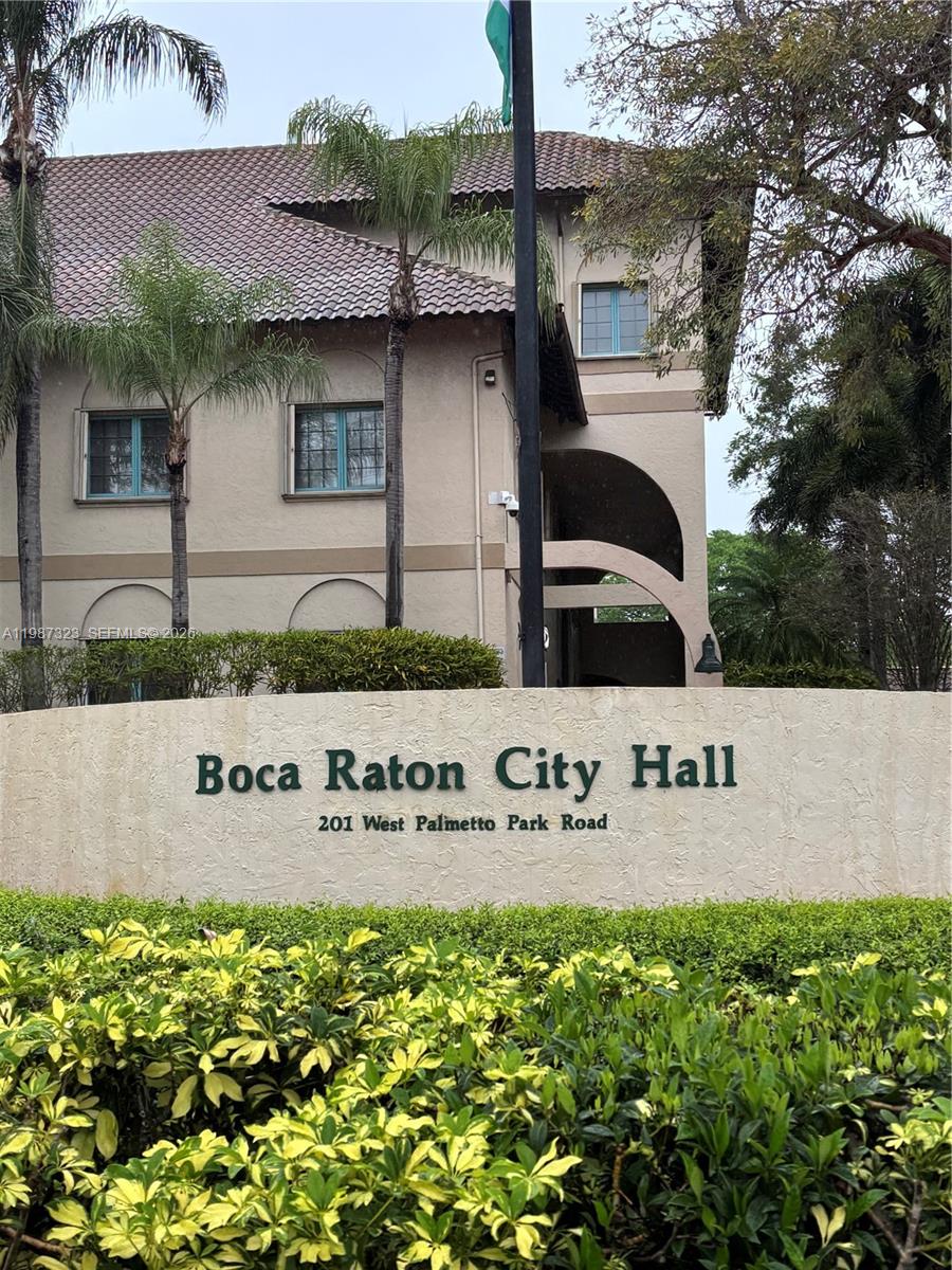 BOCA TOWNE CENTRE CONDO - Residential Lease