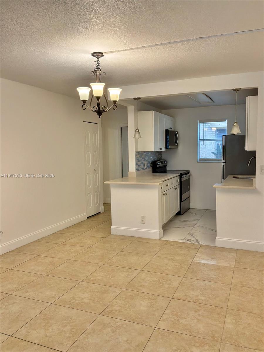 BOCA TOWNE CENTRE CONDO - Residential Lease