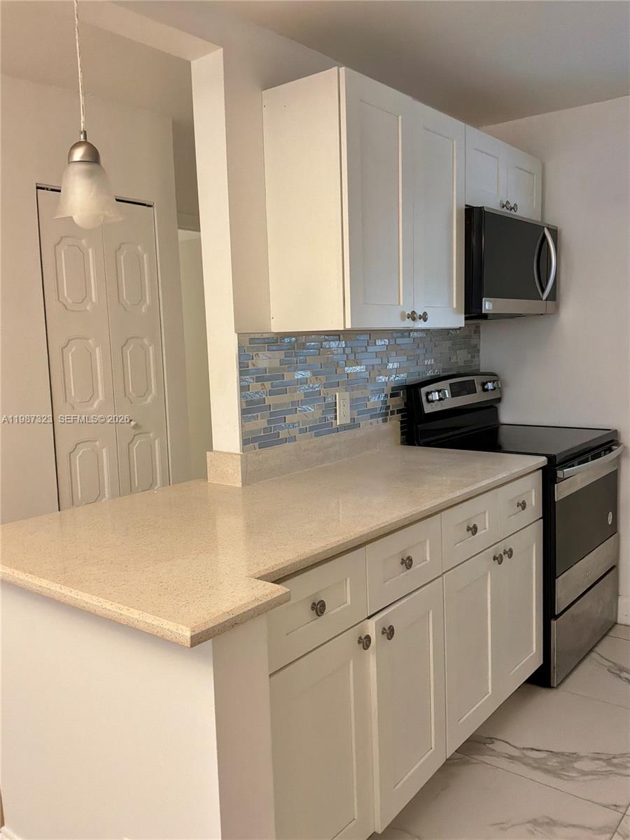 BOCA TOWNE CENTRE CONDO - Residential Lease