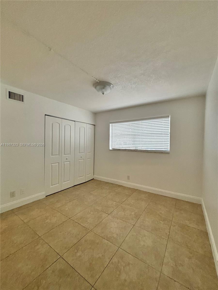 BOCA TOWNE CENTRE CONDO - Residential Lease
