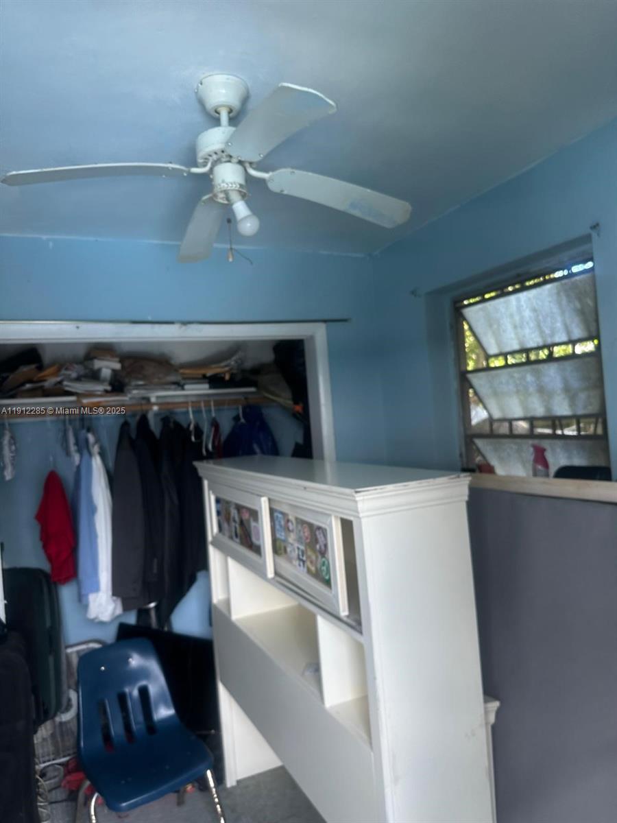 BAYSHORE MANOR 1ST ADDN - Residential