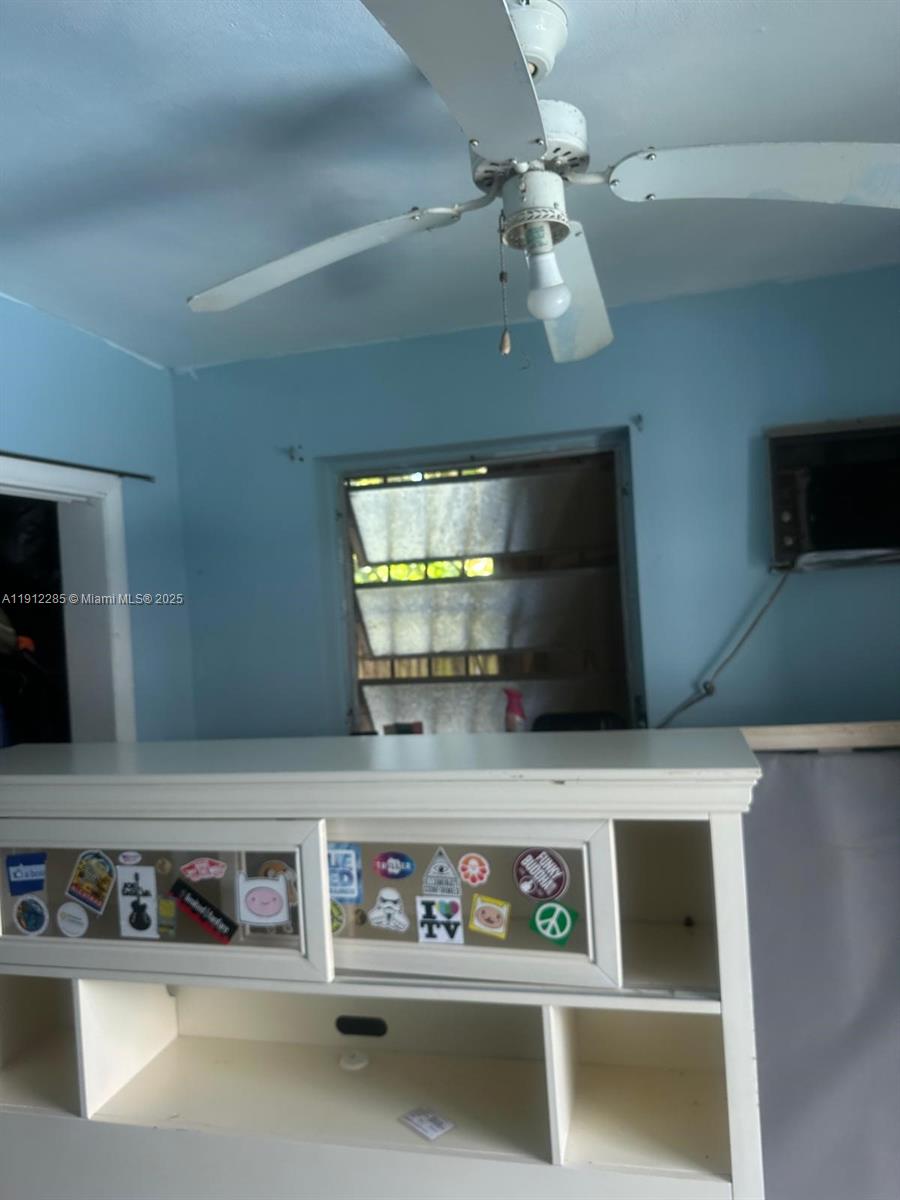 BAYSHORE MANOR 1ST ADDN - Residential