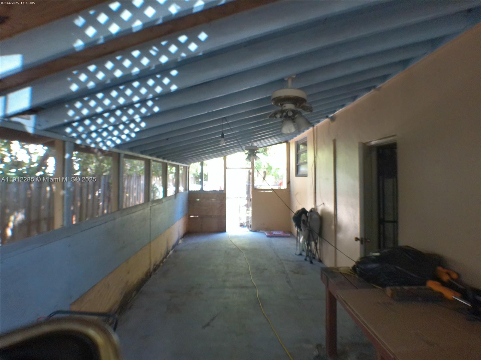 BAYSHORE MANOR 1ST ADDN - Residential