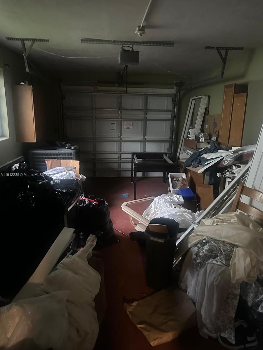 BAYSHORE MANOR 1ST ADDN - Residential