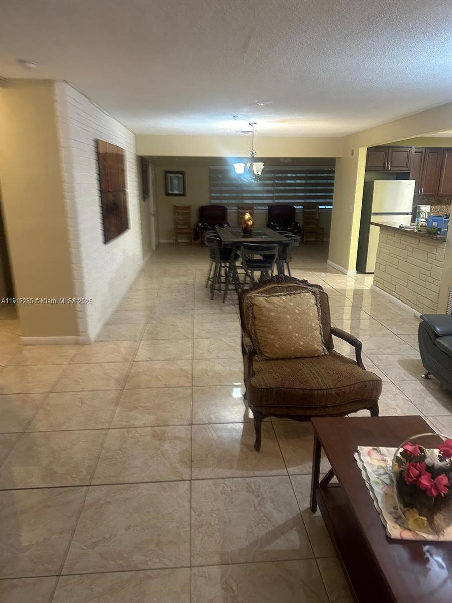 BAYSHORE MANOR 1ST ADDN - Residential