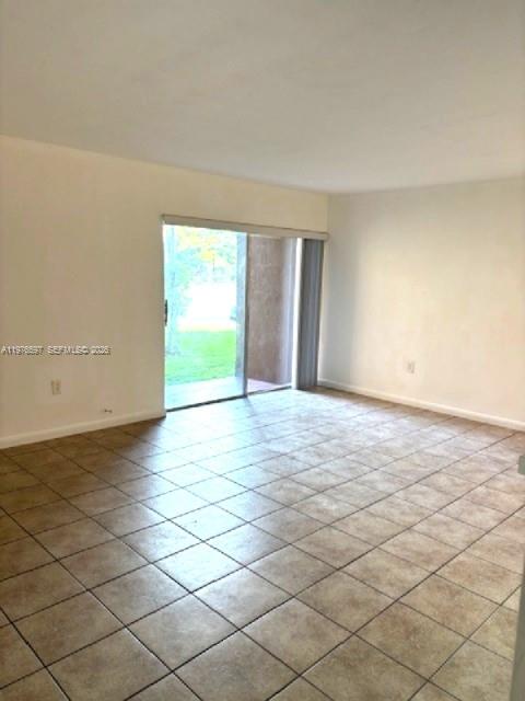 SUNSET PALMS EAST CONDO - Residential