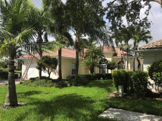 Great cul de sac location for this Divosta Oakmont model. Water on 2 sides and private screened pool, patio area. Extra parking out front for up to 6 cars. All new paint and carpet. Tile cleaned and sealed. New window treatments going in. Great clubhouse with exercise room and tennis facility. Don't miss out on this Premier community location as you are a short distance from shopping restaurants and beautiful beaches.