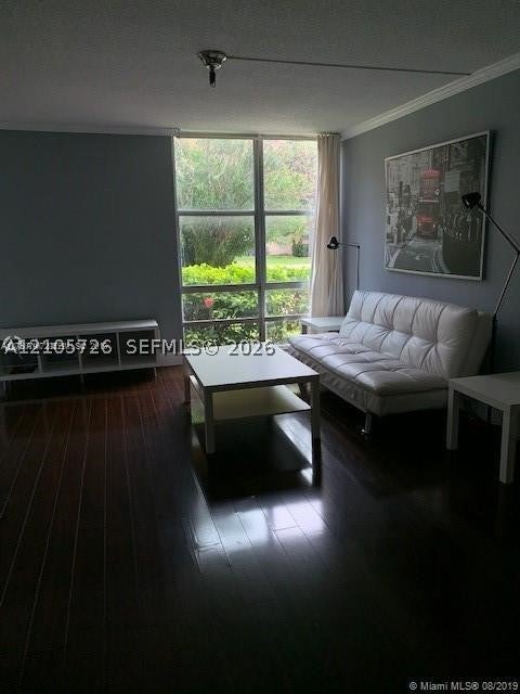 200 172nd St 101