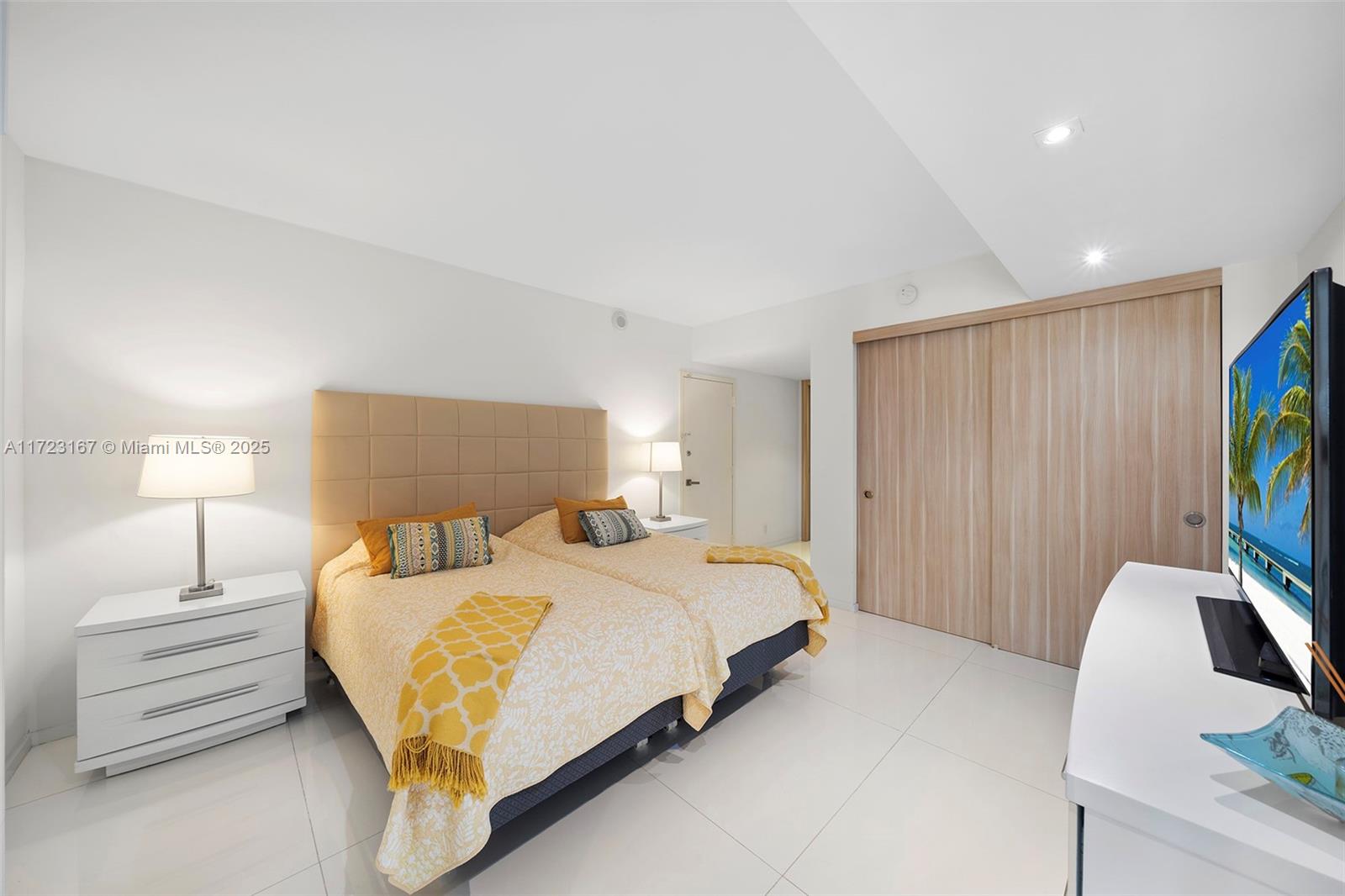 BAL HARBOUR 101 CONDO - Residential