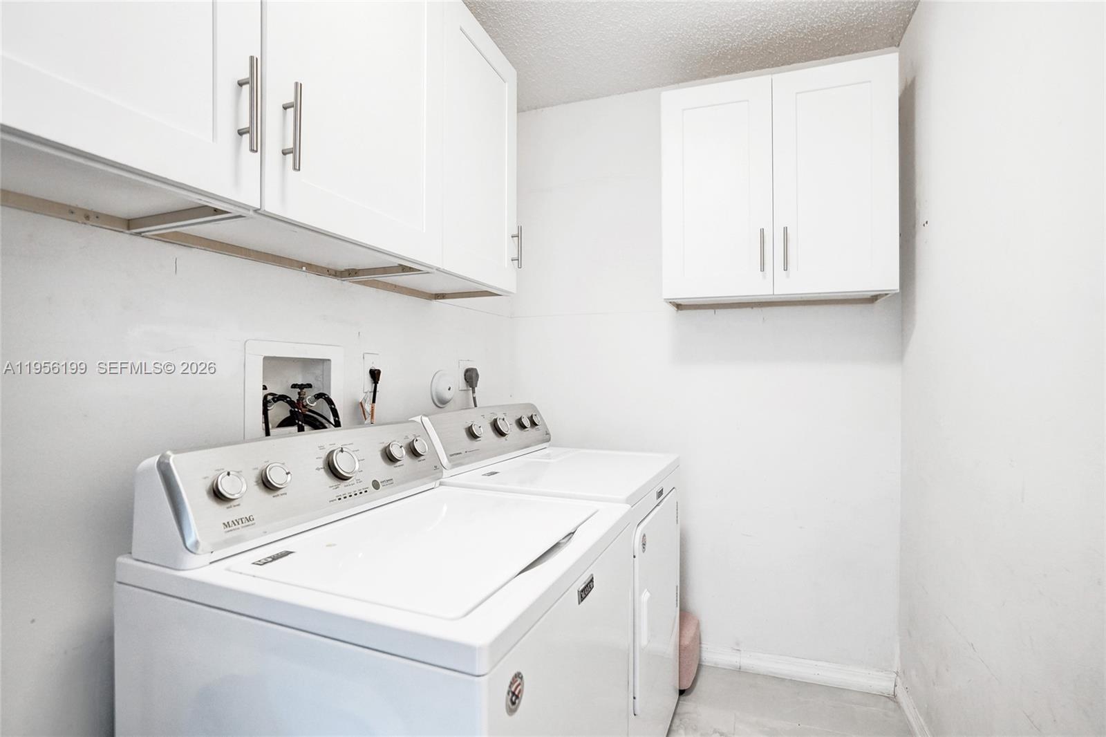 WYNDHAM CIRCLE - Residential