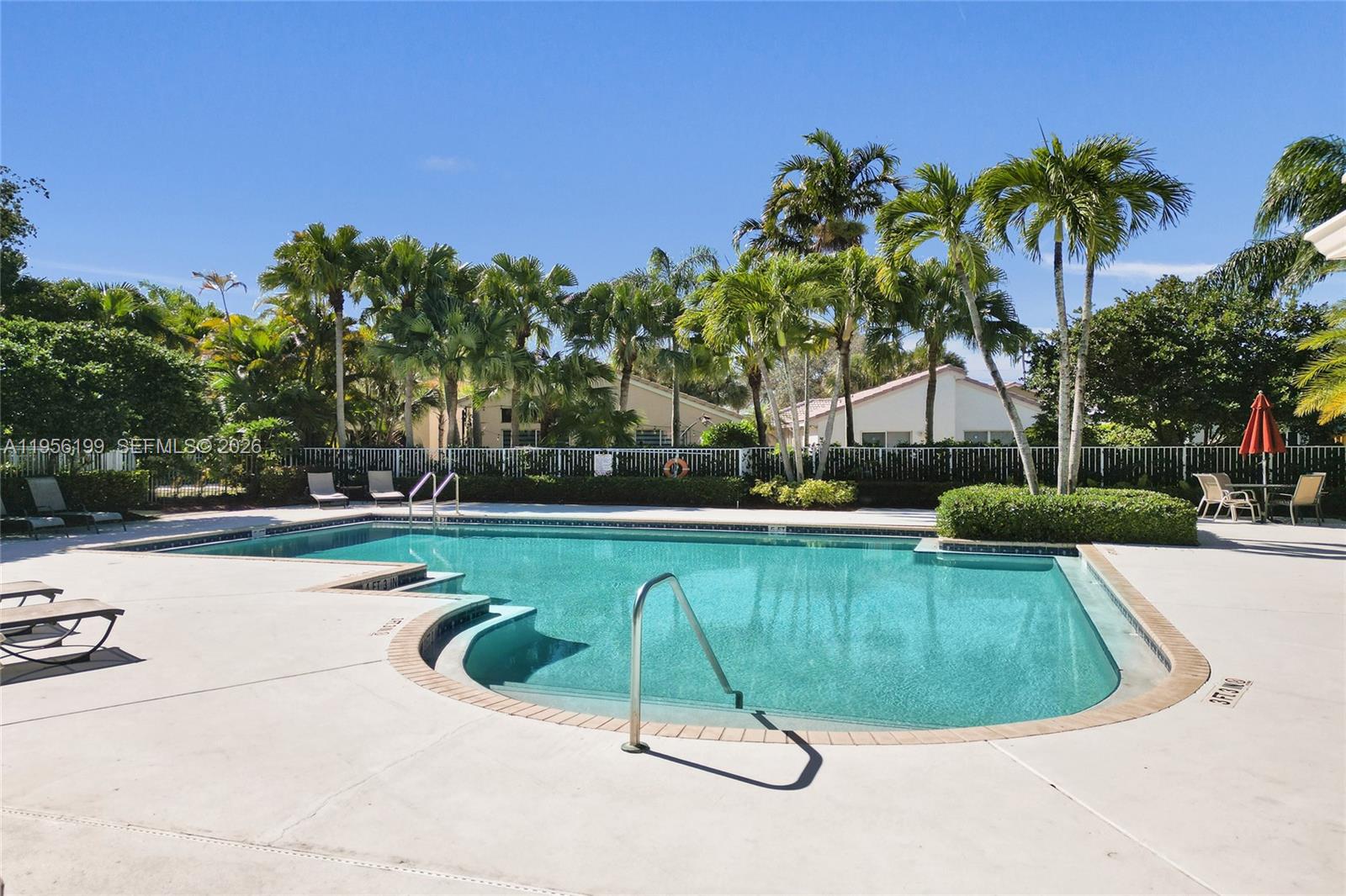 WYNDHAM CIRCLE - Residential