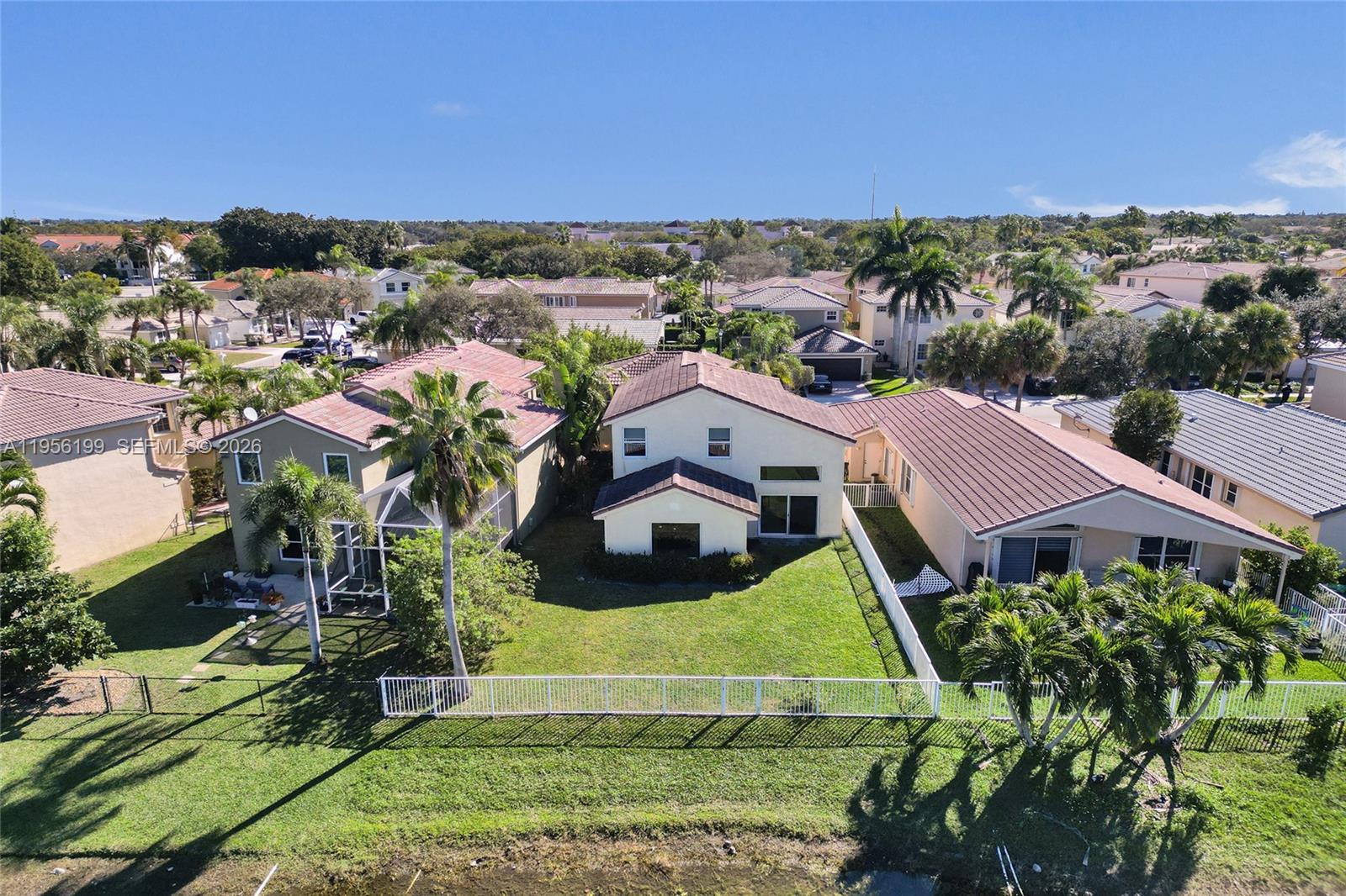 WYNDHAM CIRCLE - Residential