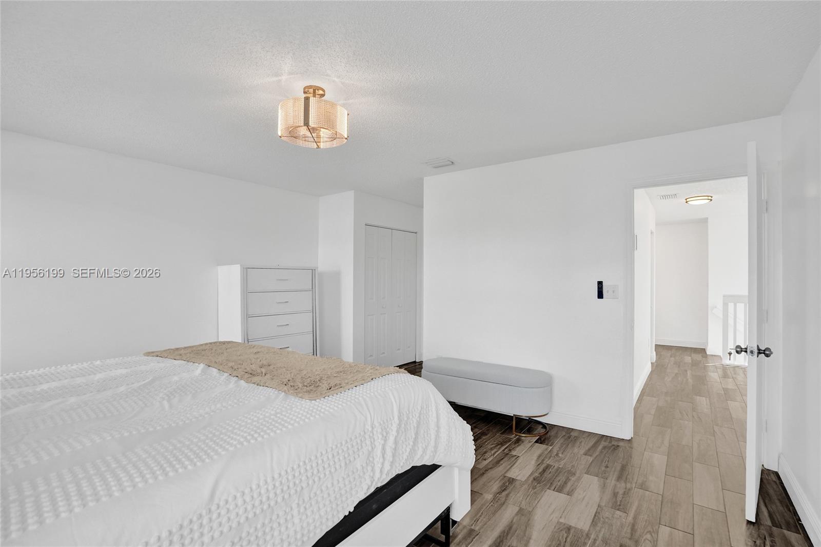 WYNDHAM CIRCLE - Residential