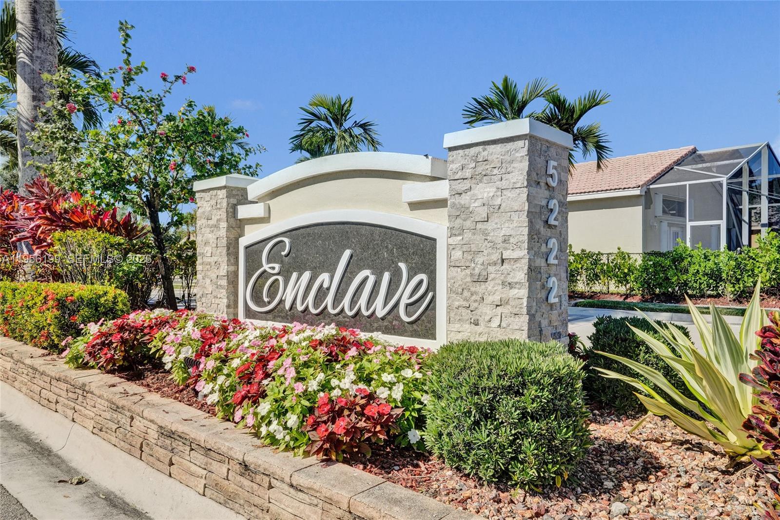 WYNDHAM CIRCLE - Residential