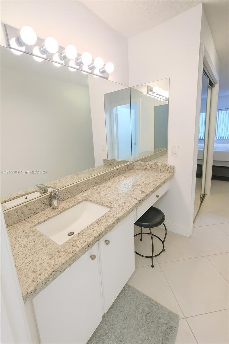 WHISPER WALK SEC C CONDO - Residential Lease