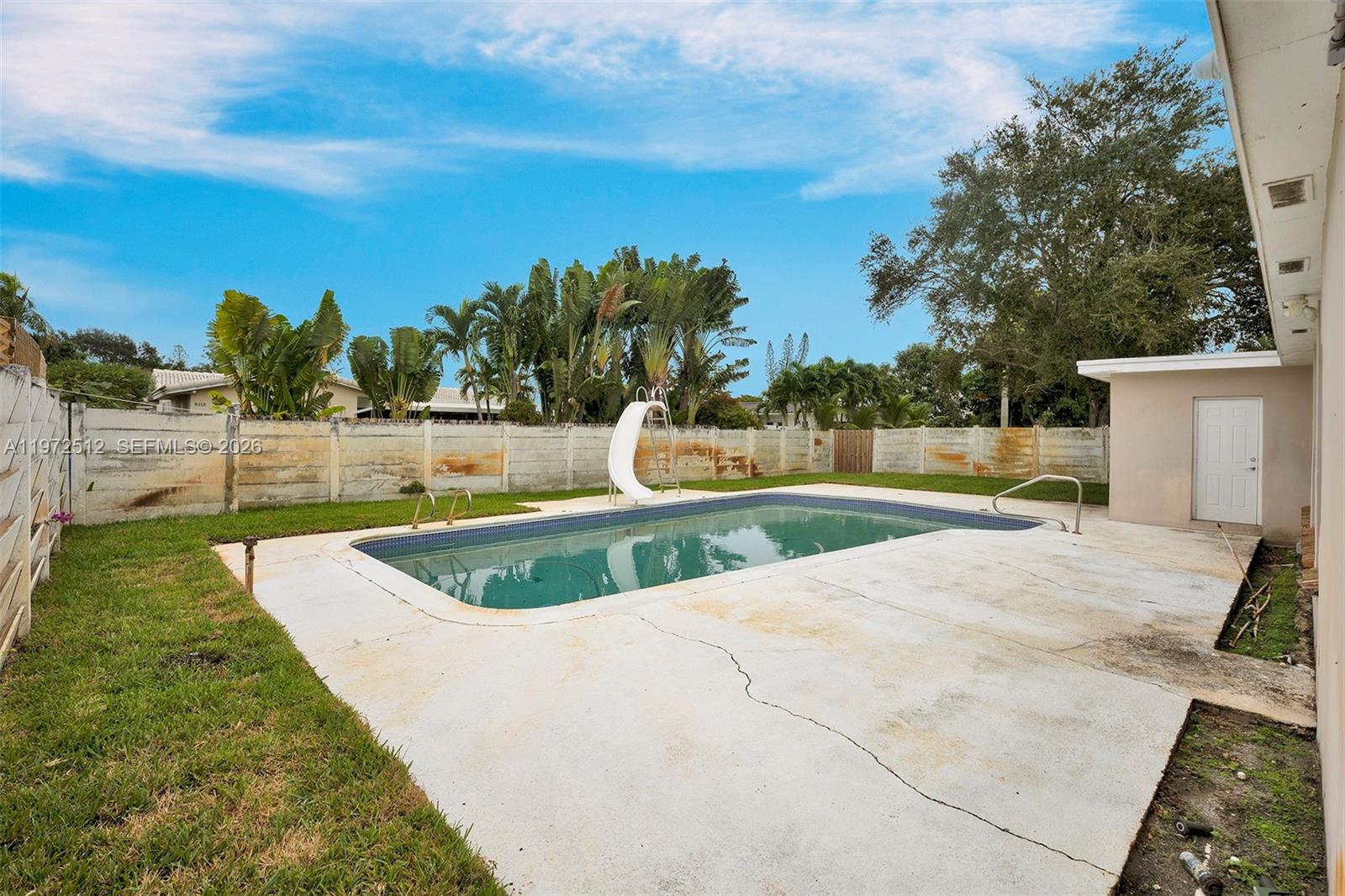 HOLLYWOOD HILLS AMEN PLAT - Residential