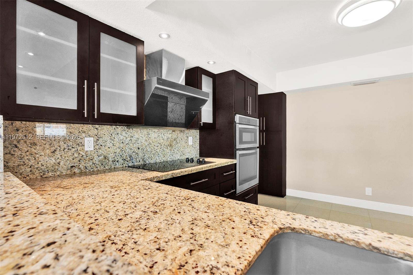 HOLLYWOOD HILLS AMEN PLAT - Residential