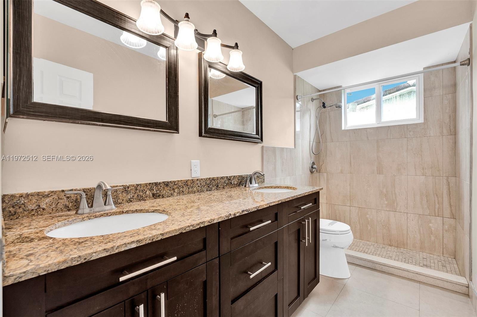 HOLLYWOOD HILLS AMEN PLAT - Residential