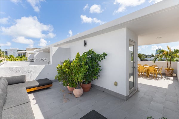 928 PENNSYLVANIA AVE UNIT 5, MIAMI BEACH, FL 33139 - Image 8e566952a0c6f6ed472e58caa7b2fa00/77968256
