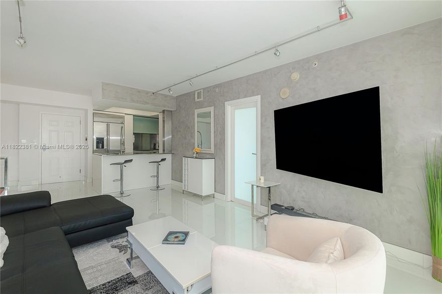 Stunningly remodeled & updated 2/2 residence w/bright porcelain floors elevates this rental property to a higher upscale level. Modern layout w/stainless steel appliances, XXL-size wall mounted TV, full size washer/dryer, spa-inspired totally remodeled bathrooms, custom build walk in closets, motorized blinds & Venetian-style plastered wall finishes meet the standards of Modern Times. Enjoy City living mixed w/the convenience of Bay front Margaret Pace, just minutes from Downtown, Miami Beach, Wynwood & Design District, Airport, Midtown shopping center & a short walk to supermarkets. CITE offers 24/7 security, valet, front desk lobby, TechnoGym, resort style pool, club room, hot tub, EV charging station in the secured & gated garage w/bike storage. Fine retail on premises.