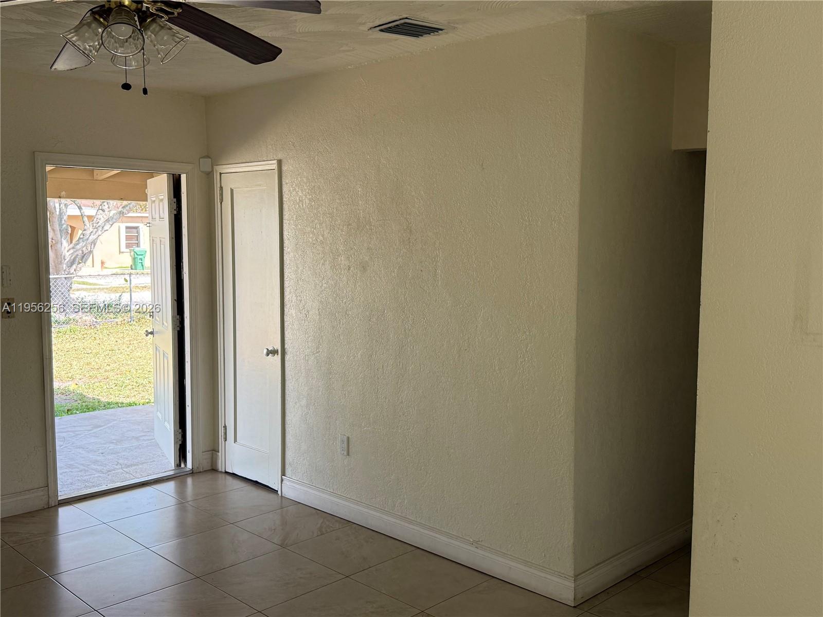 RICHMOND HEIGHTS - Residential