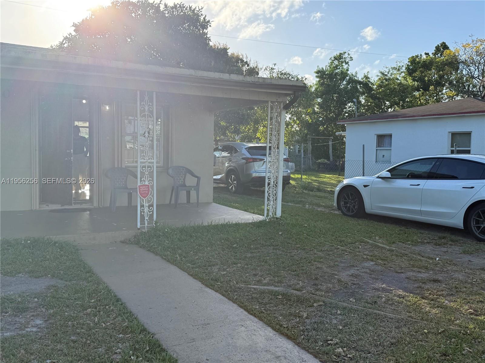 RICHMOND HEIGHTS - Residential