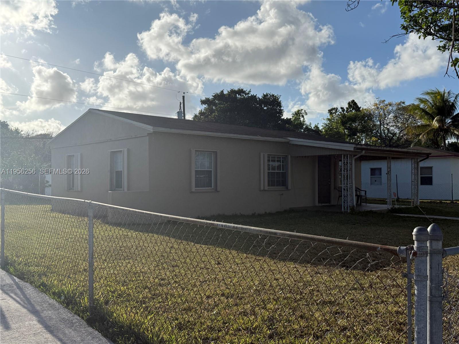 RICHMOND HEIGHTS - Residential